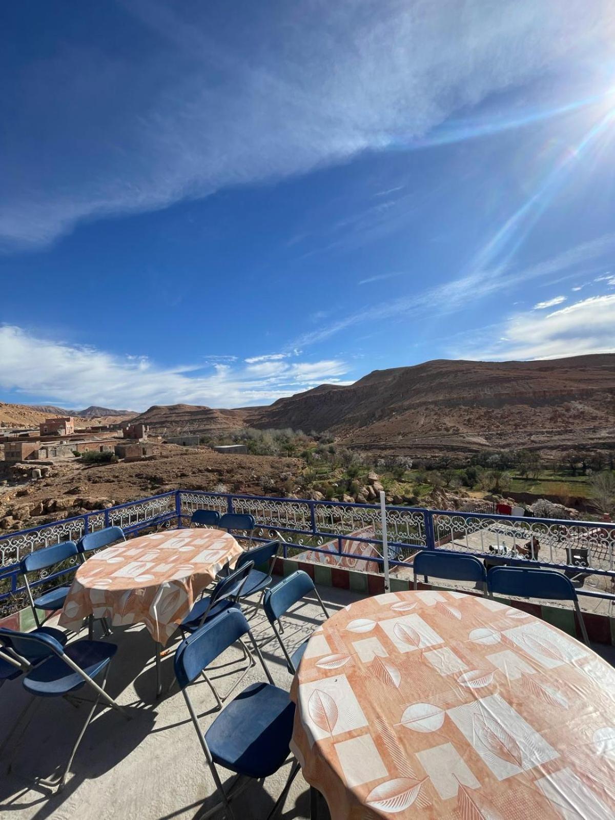 La Maison d'Hôtes Les Grôttes Ait Benhaddou Exterior foto